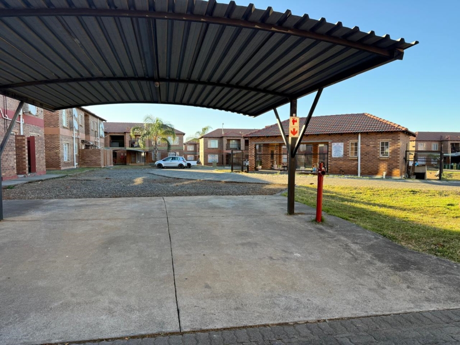 3 Bedroom Property for Sale in Waterval East North West